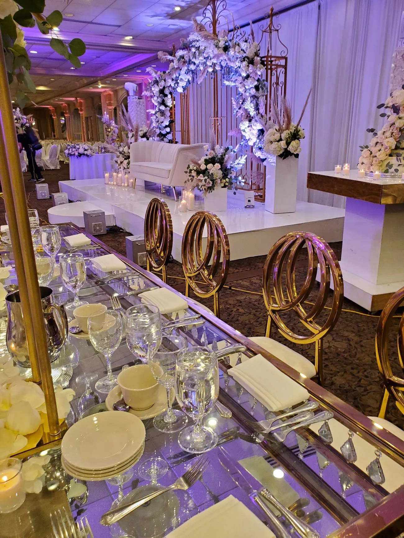 Pines Manor wedding venue in Edison, NJ